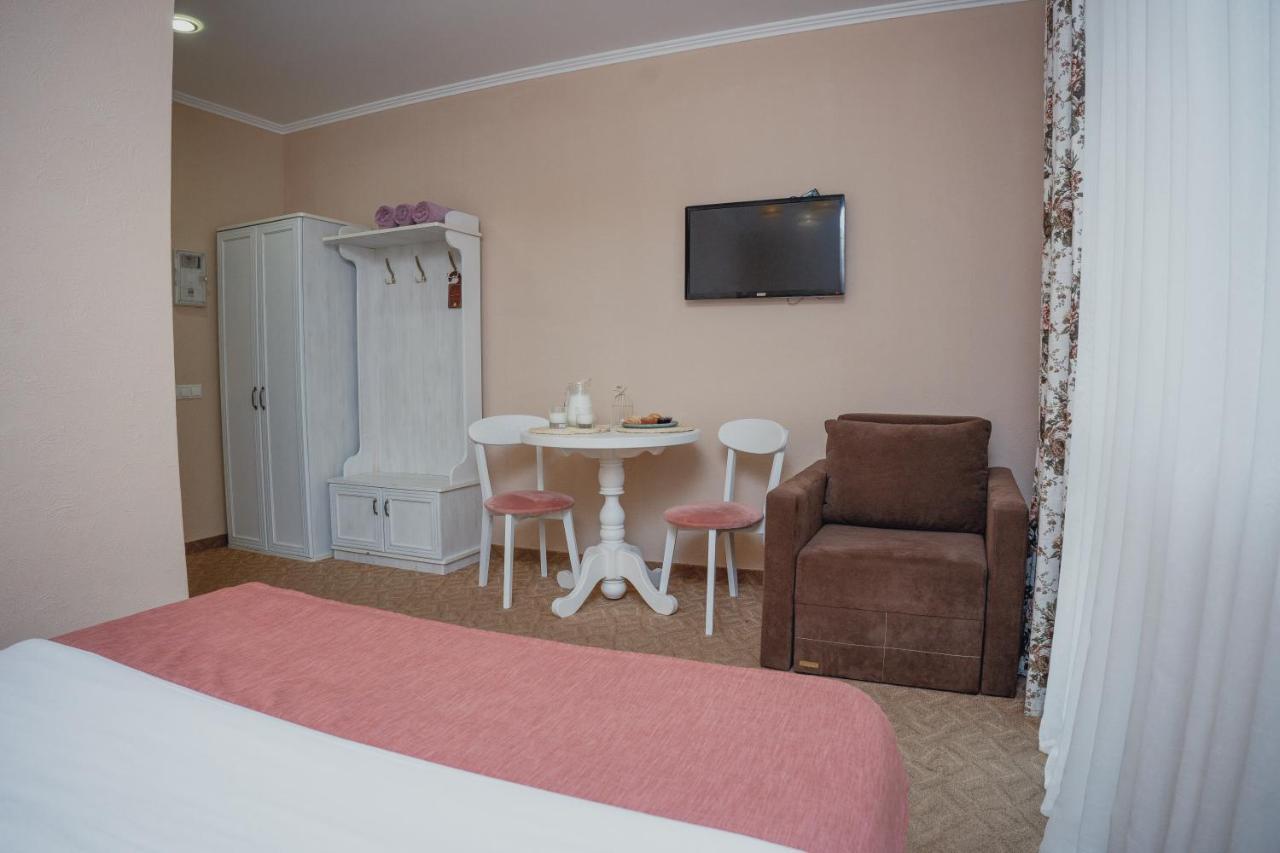 Hotel&Restaurant Premium Club Яремча Экстерьер фото