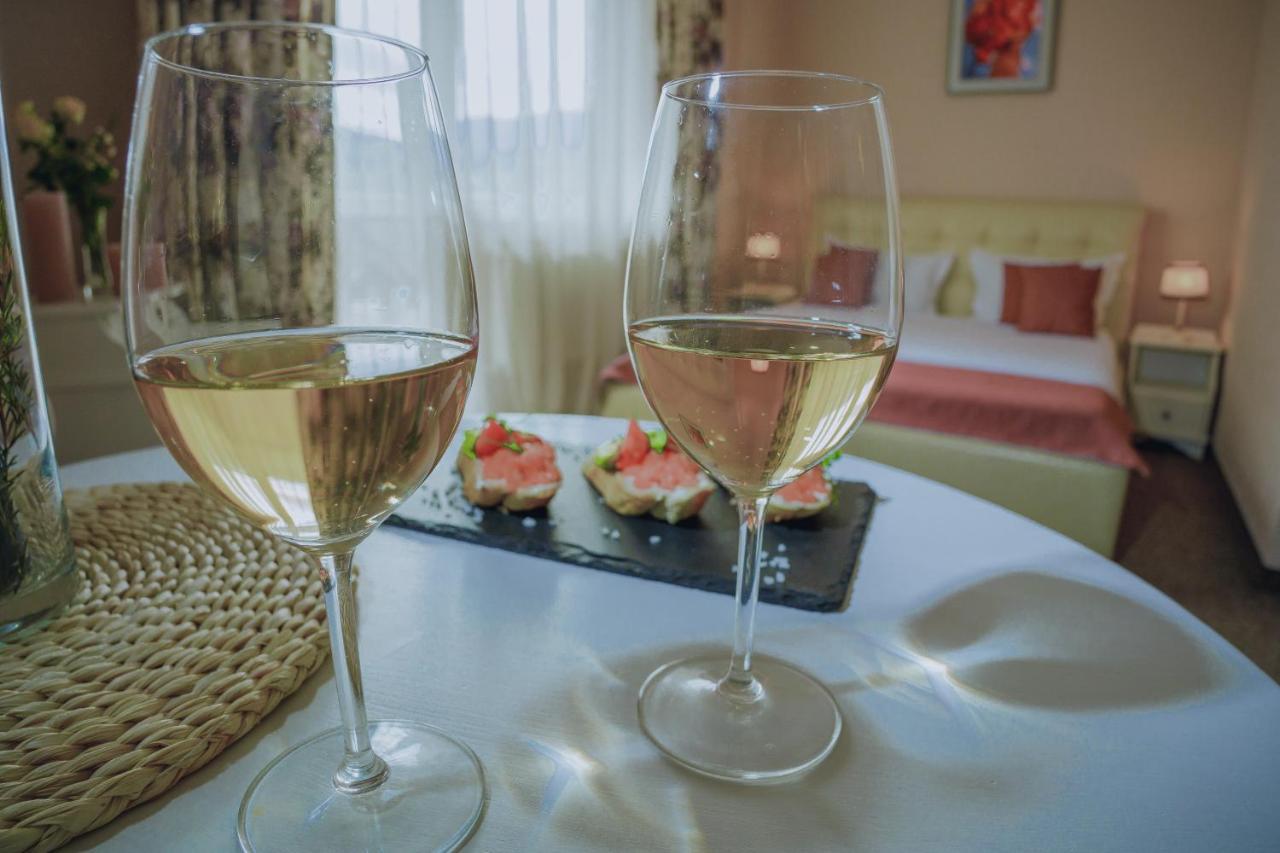 Hotel&Restaurant Premium Club Яремча Экстерьер фото