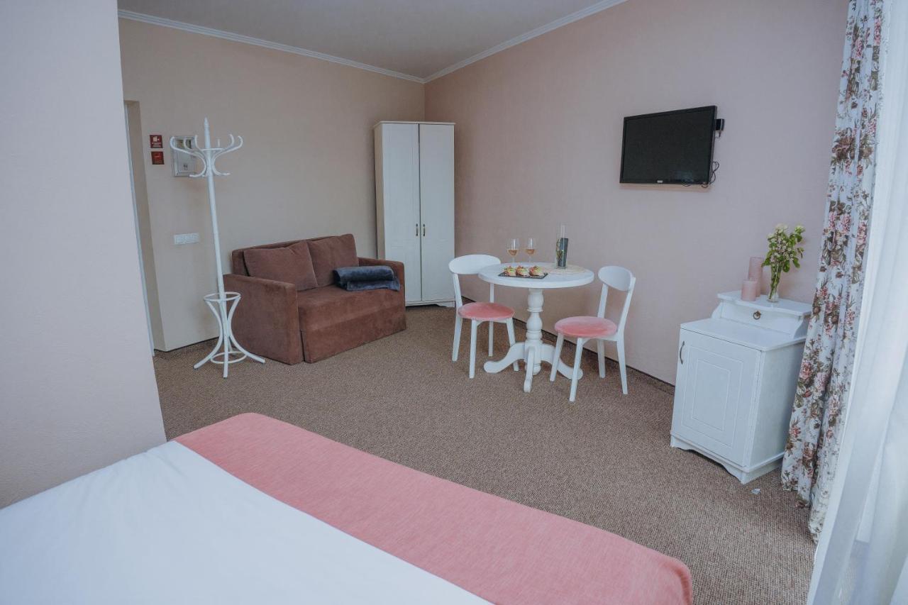 Hotel&Restaurant Premium Club Яремча Экстерьер фото