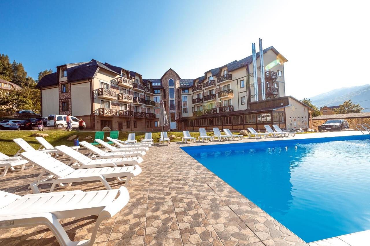 Hotel&Restaurant Premium Club Яремча Экстерьер фото